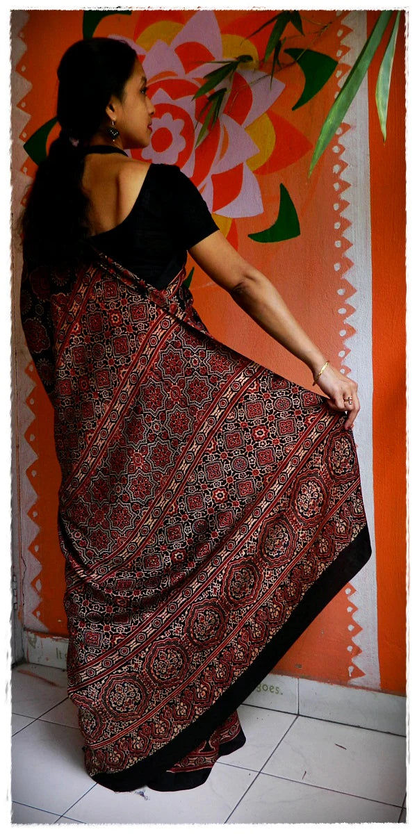 Premium Handwoven Bengal Cotton Designer Saree - 4