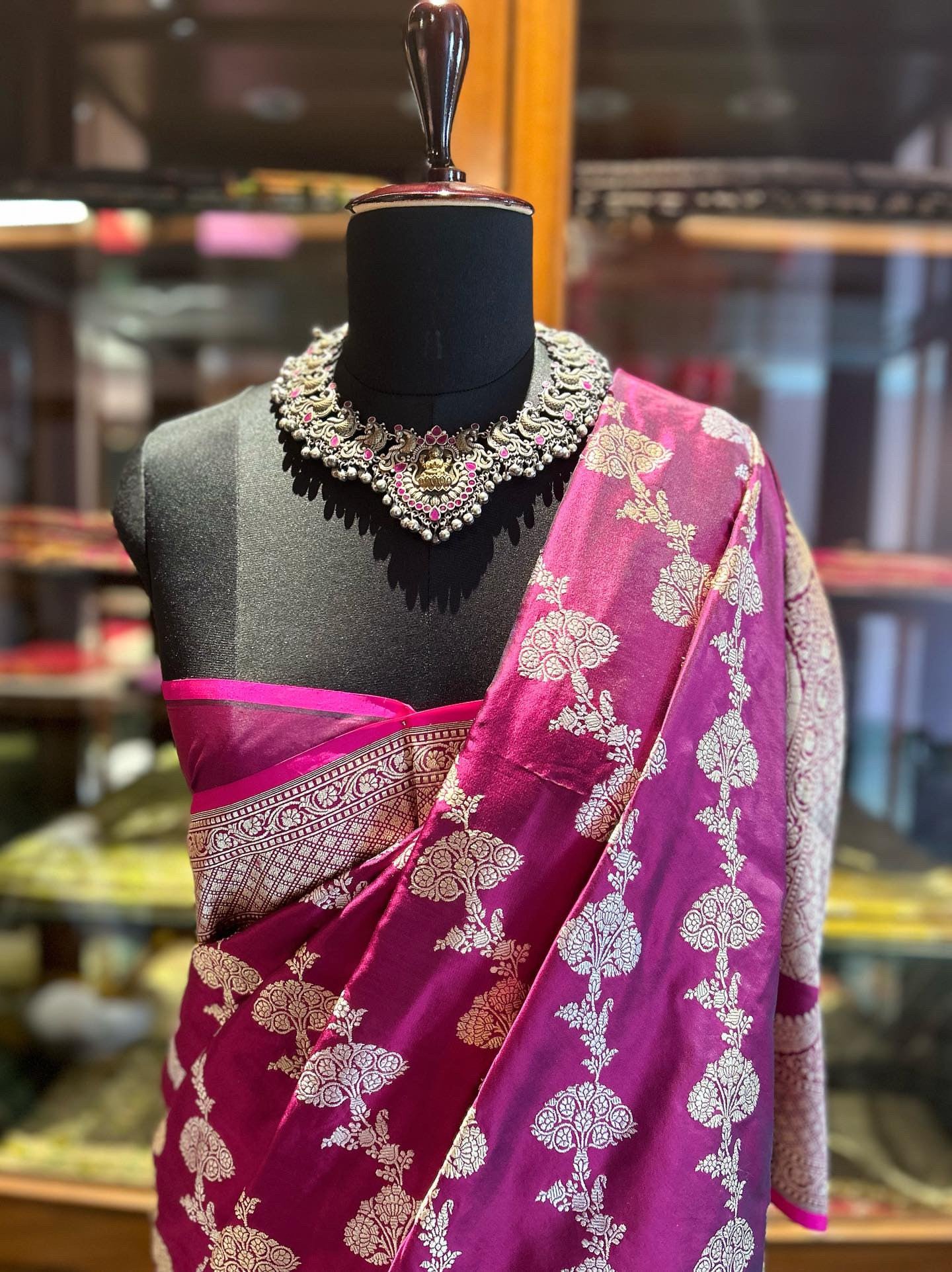 Deep Purple Ektara Sonaroopa Jaal Banaras Saree