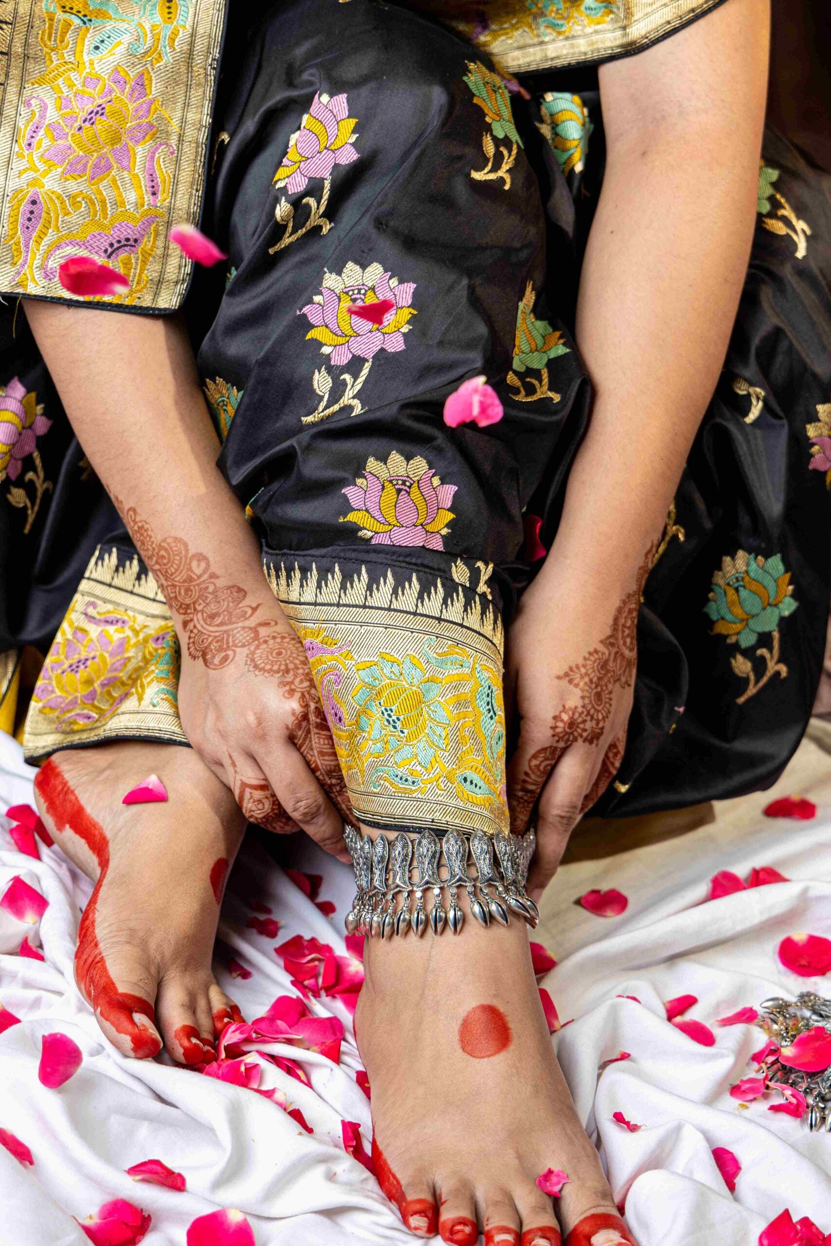 Black Kamal Motif Meenakari Benaras Saree