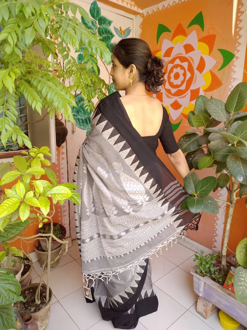 Premium Handwoven Bengal Cotton Designer Saree - 1