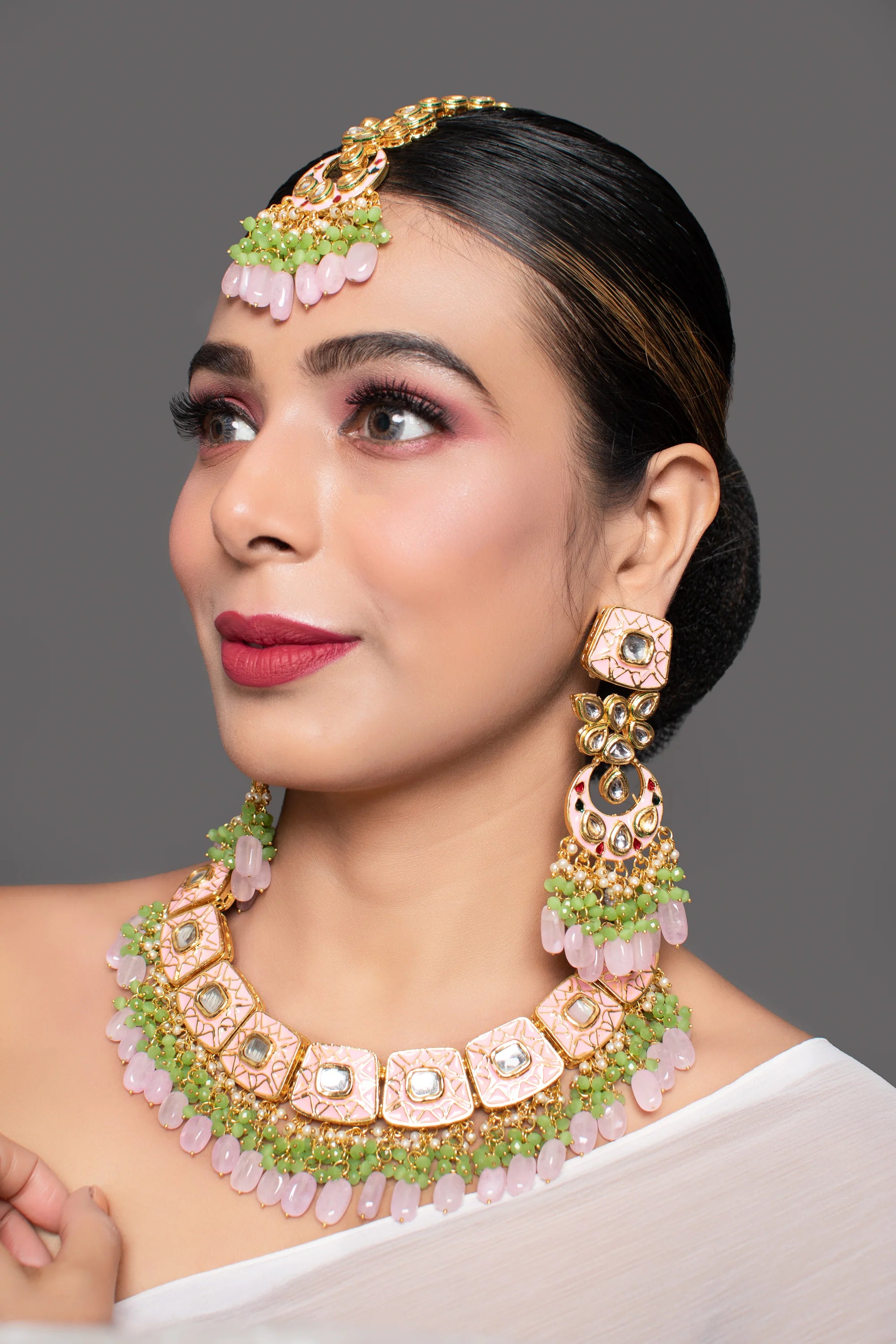 Pink enamaled Kundan necklace with earrings & Maang Tikka