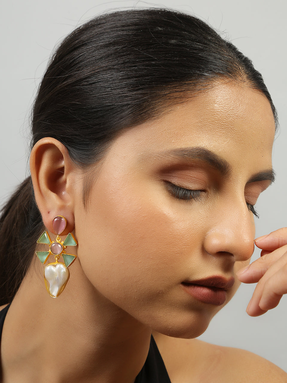 Pink Green Monalisa stone & baroque pearl earrings