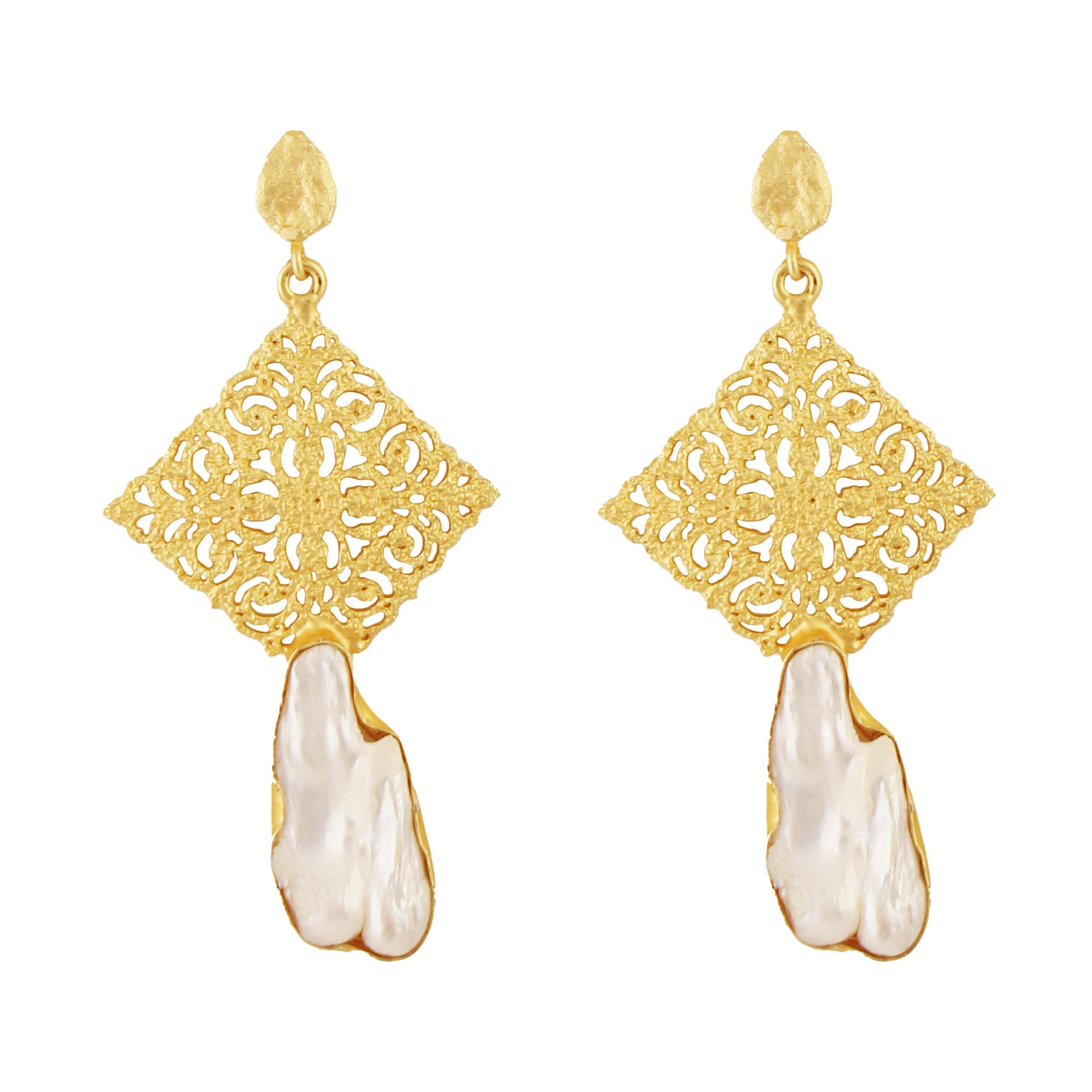 Baroque pearl Drop Earrings