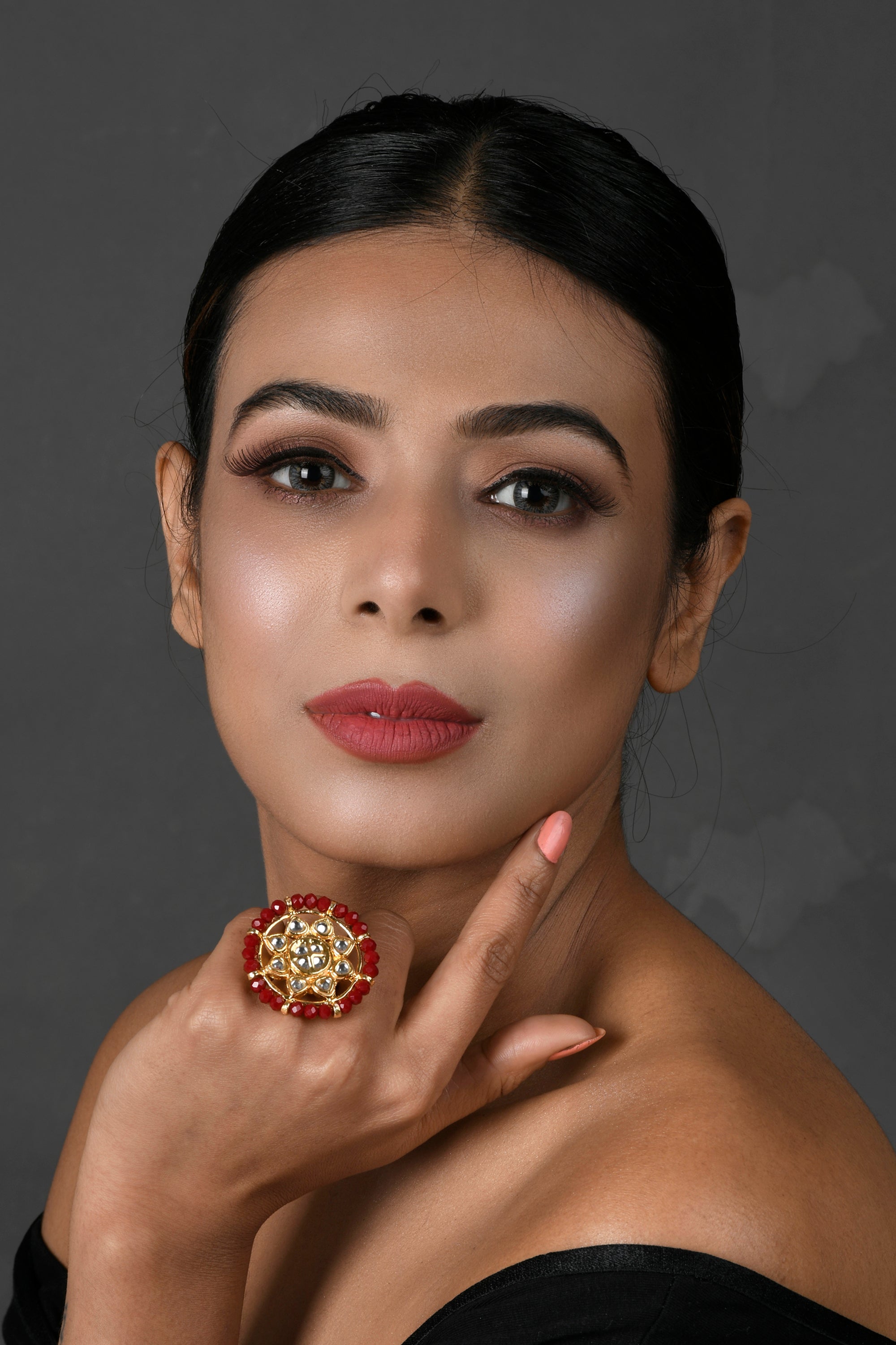 Red Beaded Ajustable Kundan Ring