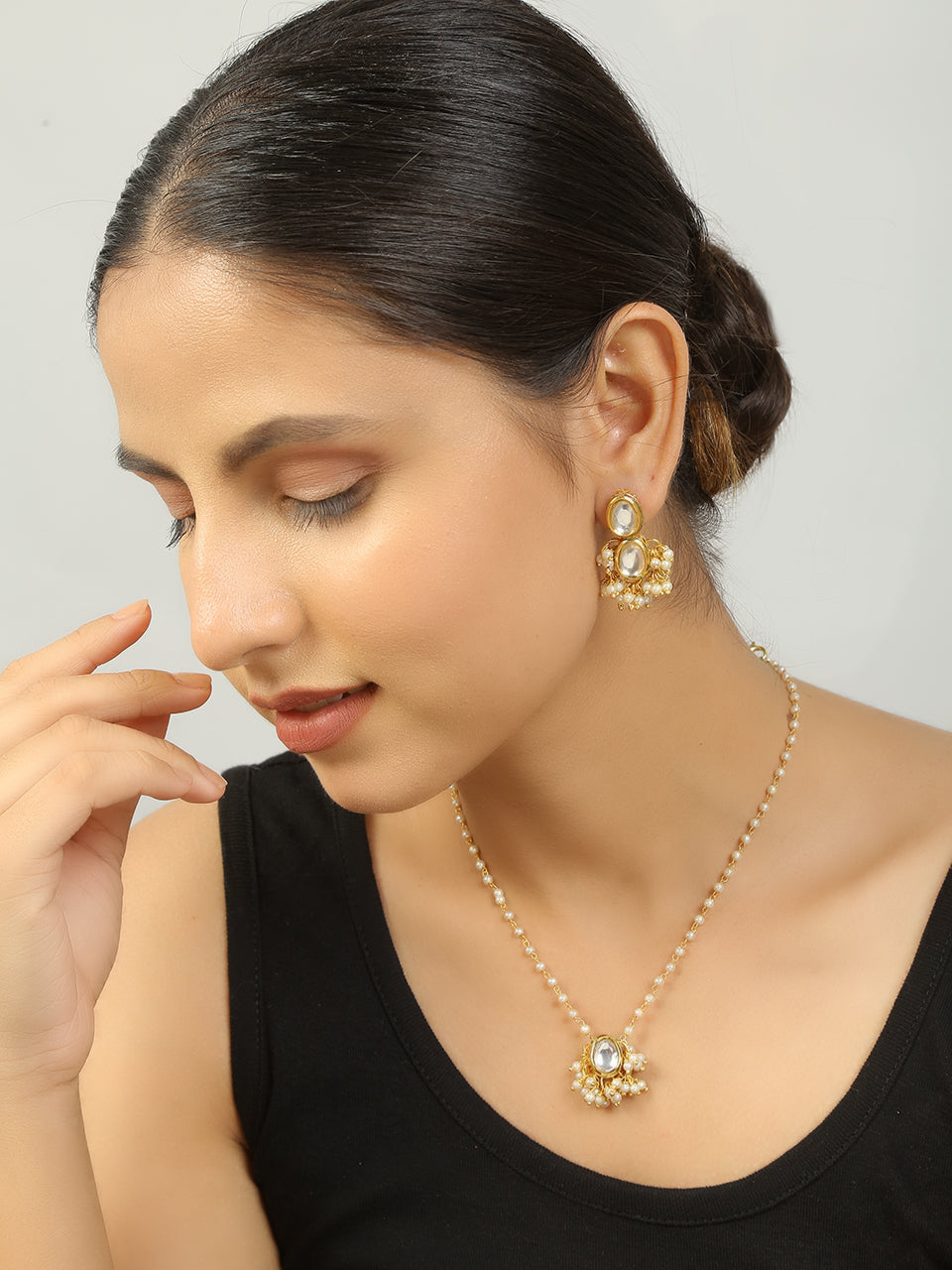 Kundan Drop Necklace & Earrings Set