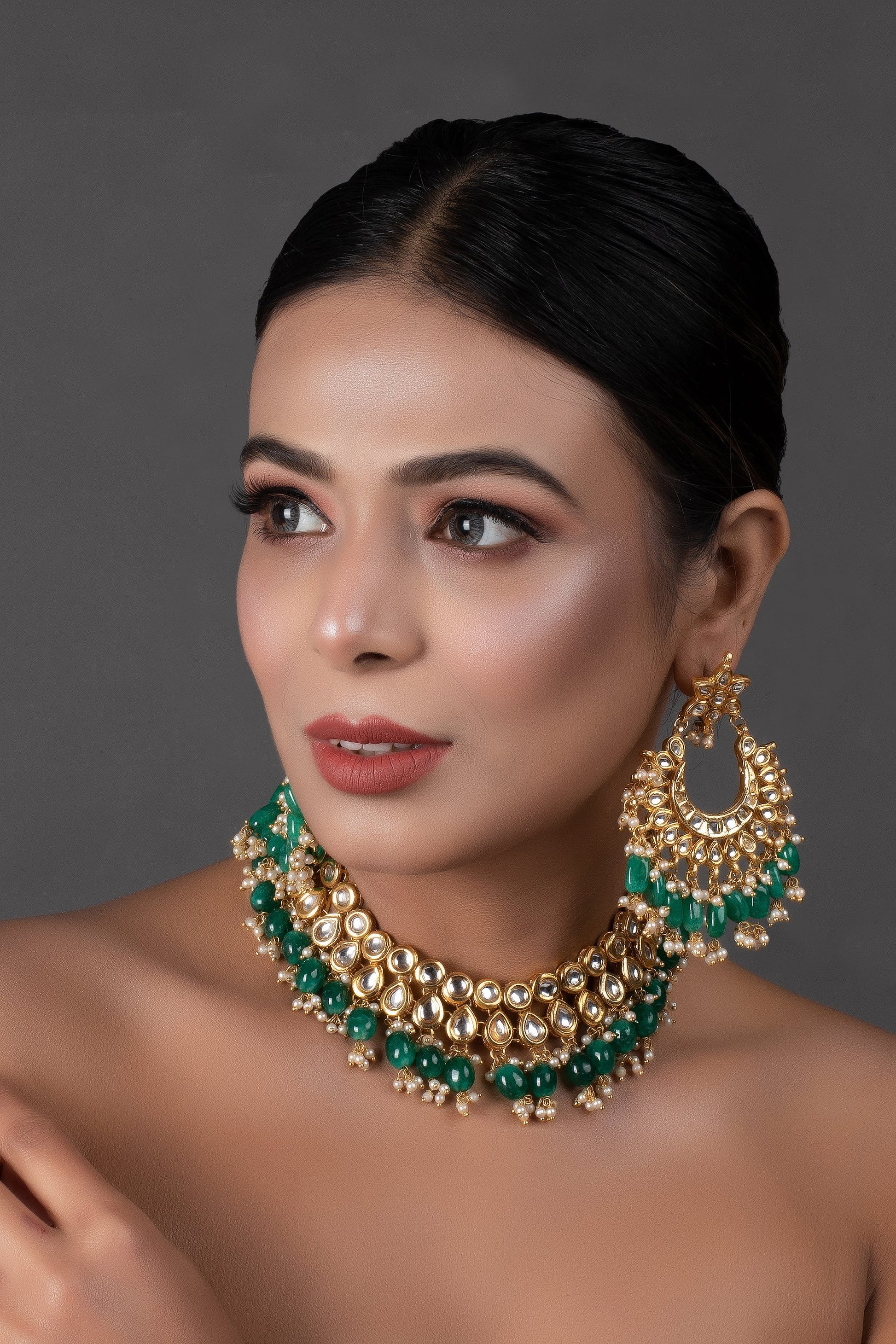 Emerald beaded Gold toned kundan embellished necklace with chandbali