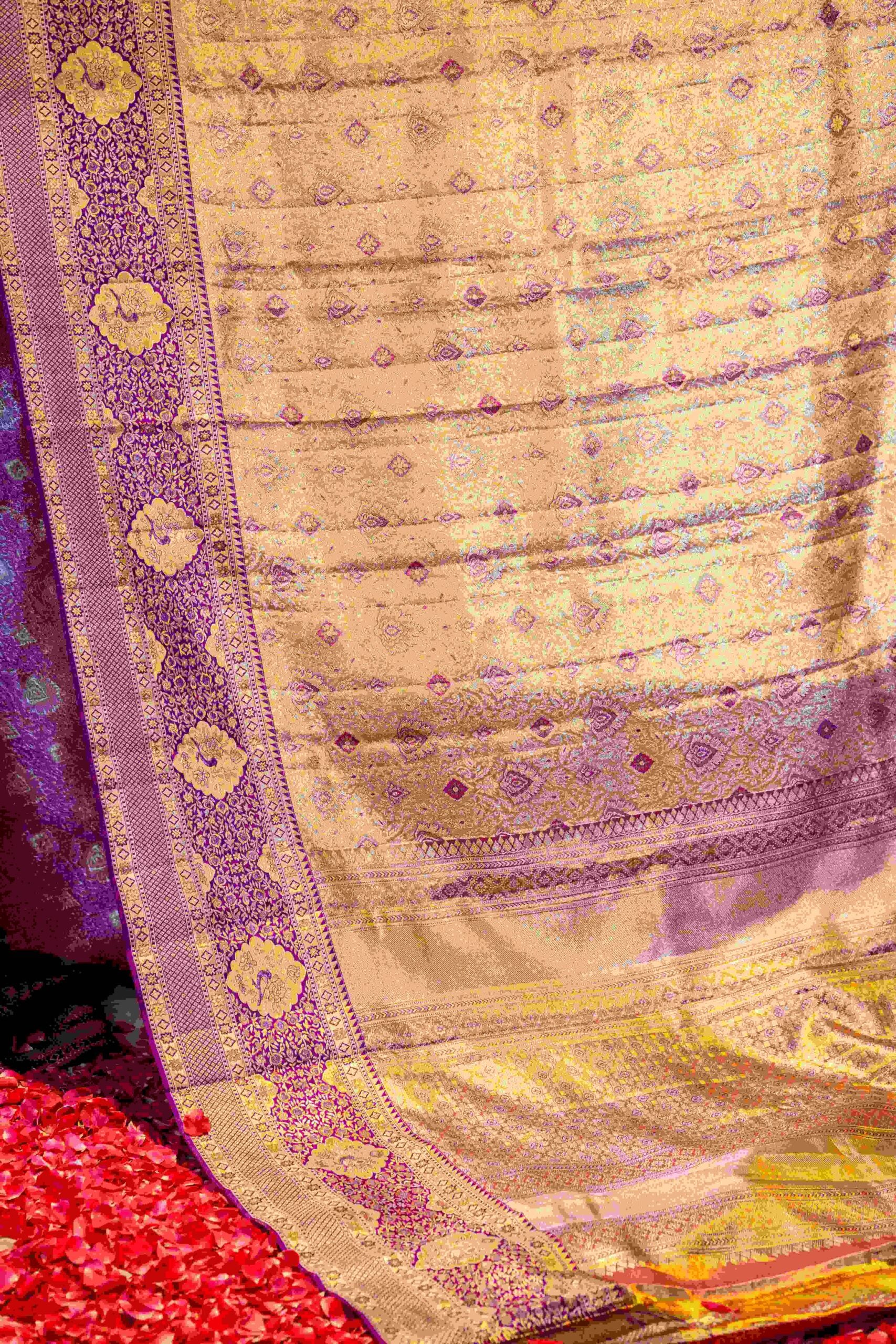 Tissue with Magenta Jamdani Kanchi Saree