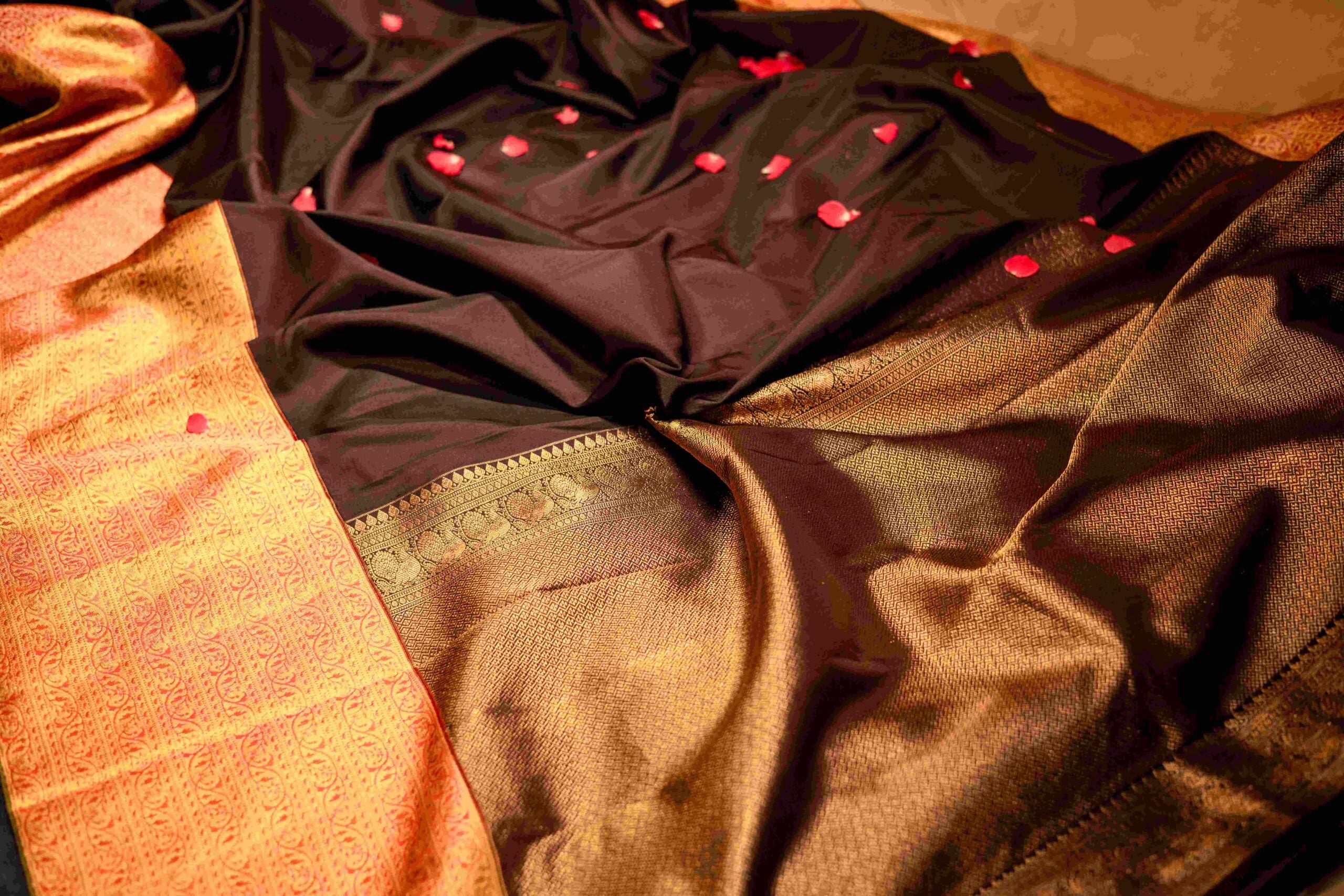 Black Kanchi Saree with Jamdani Border