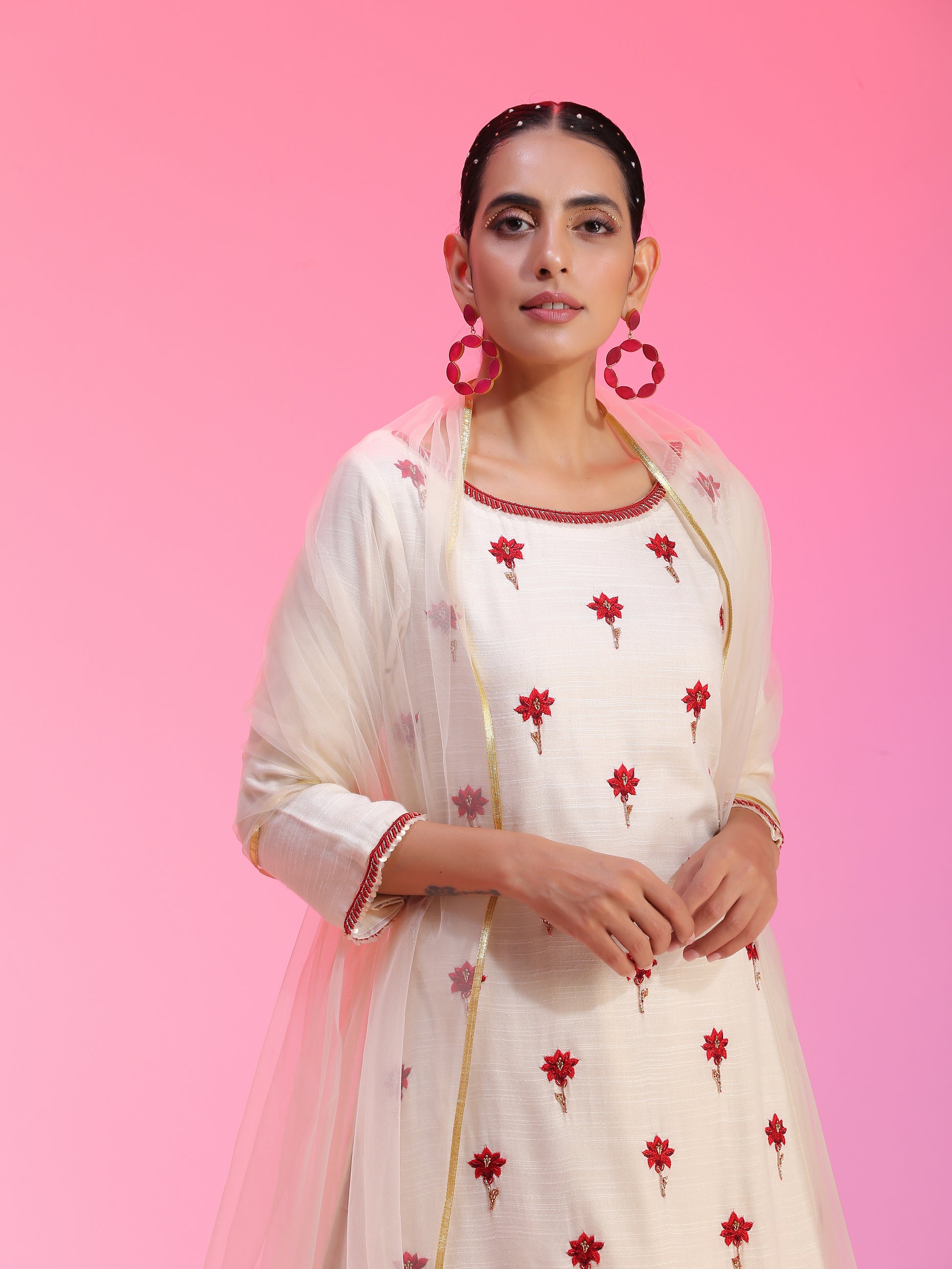 Resham work ivory kurta set