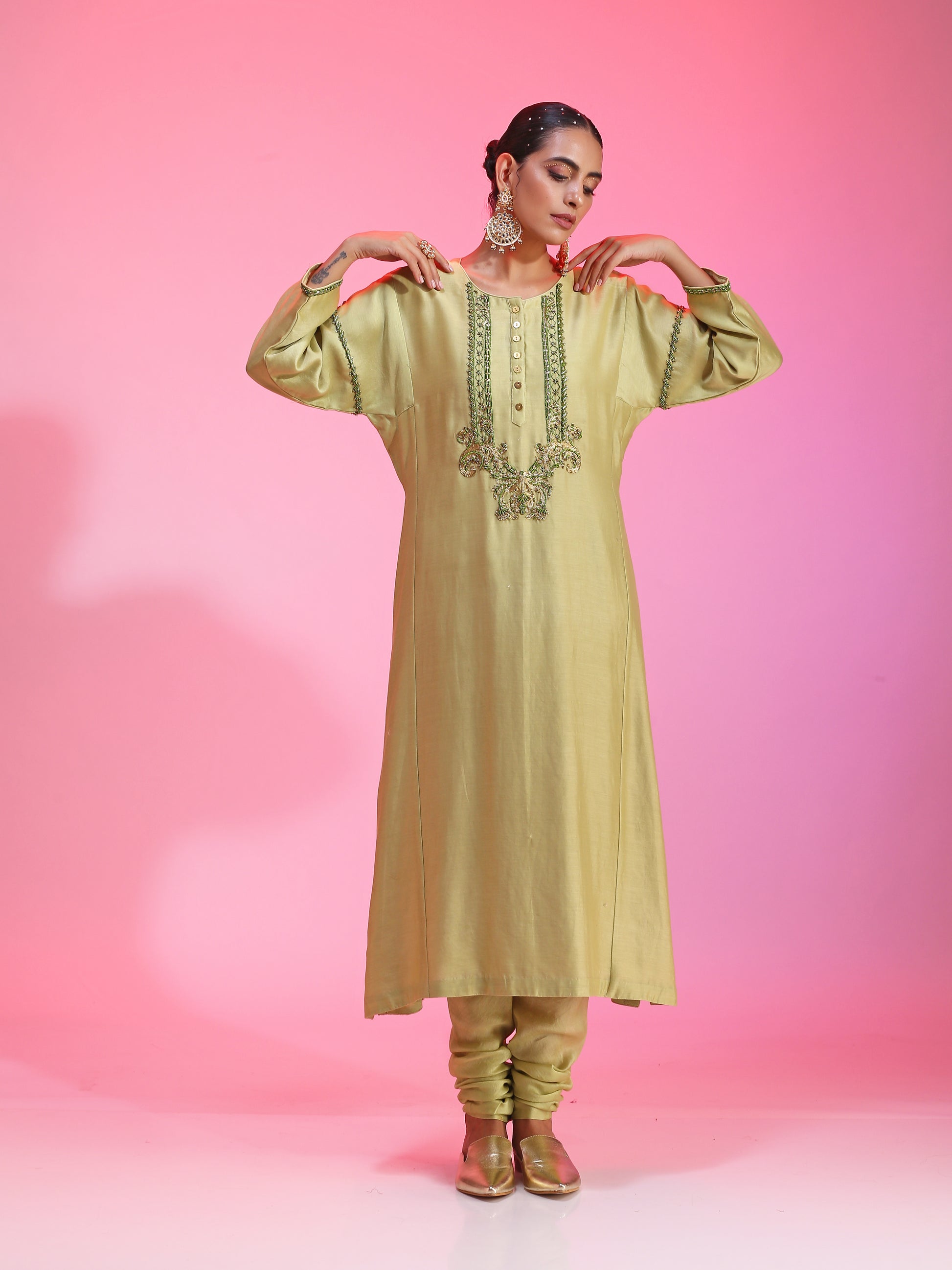 Zardozi neck green kalidar set