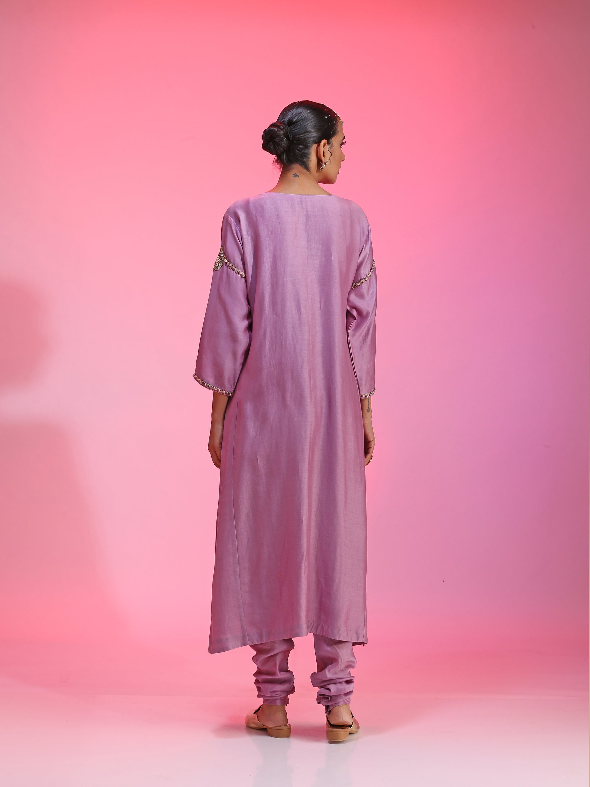 Zardozi neck mauve kalidar set